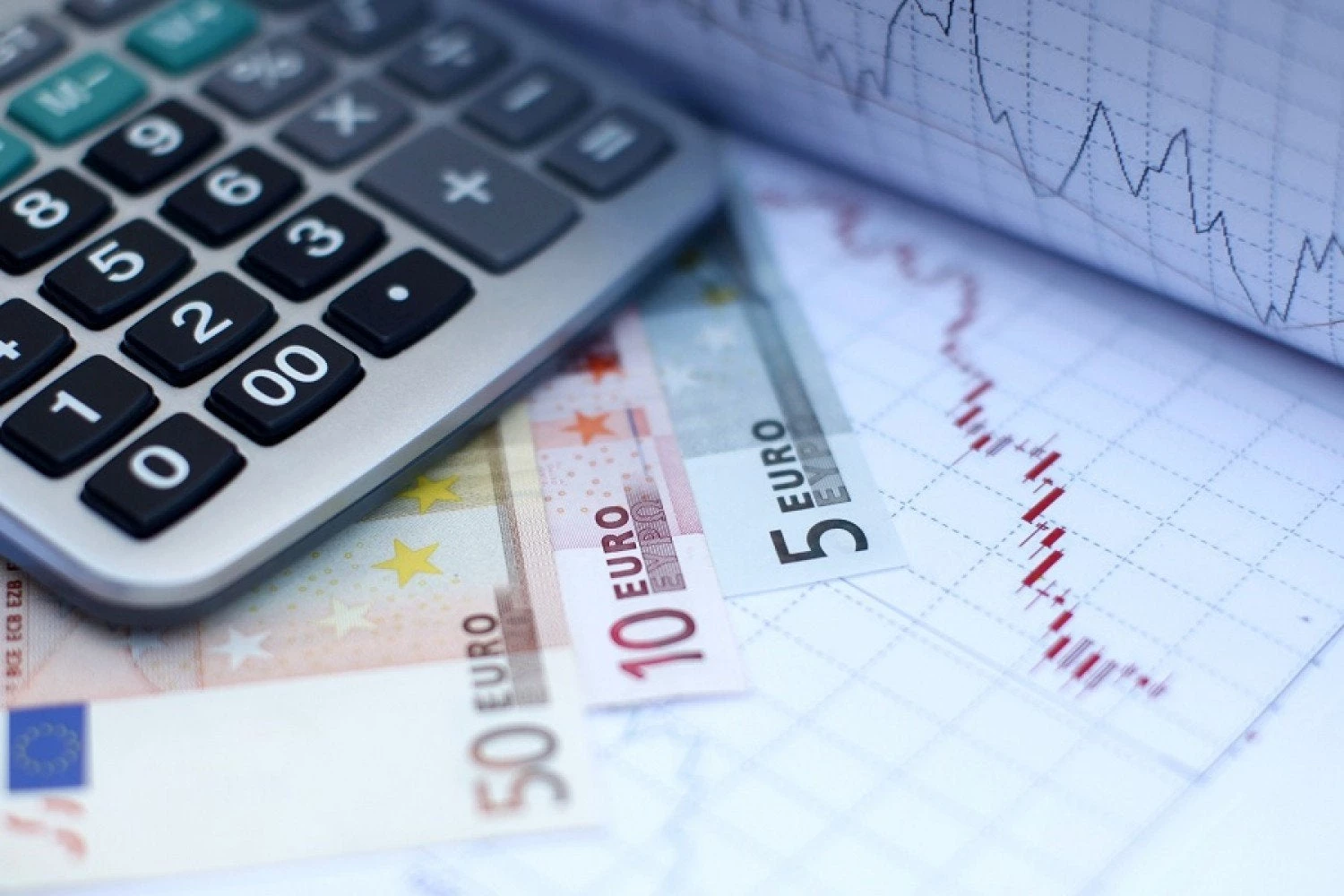 Αυξήθηκαν κατά 1,4 δισ ευρώ οι ληξιπρόθεσμες οφειλές προς το Δημόσιο – Τέσσερις οφειλέτες «εκτόξευσαν» τα φέσια